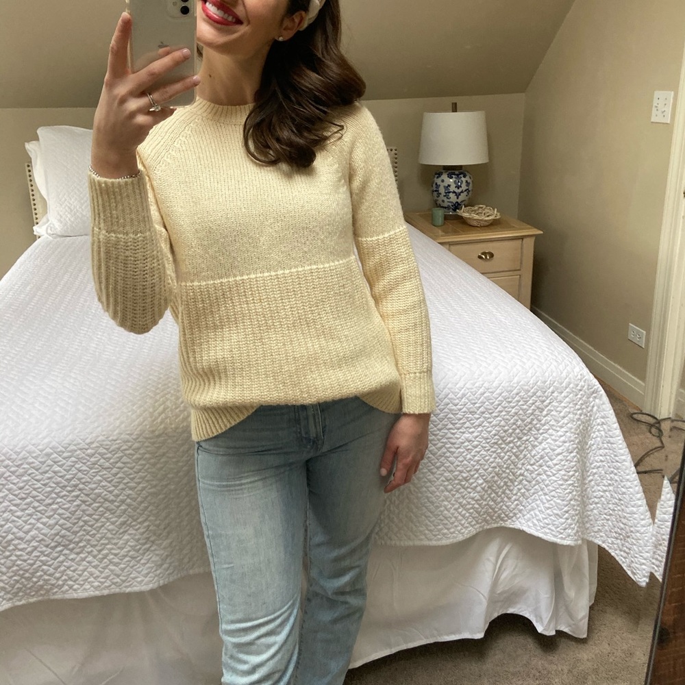 Banana Republic cream sweater